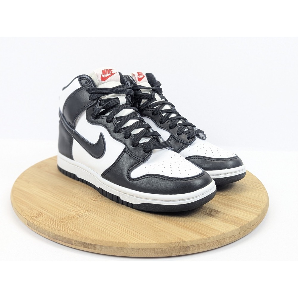 Nike Dunk High Retro Womans 6.5 Shoes Panda Sneakers Black White Sneakers